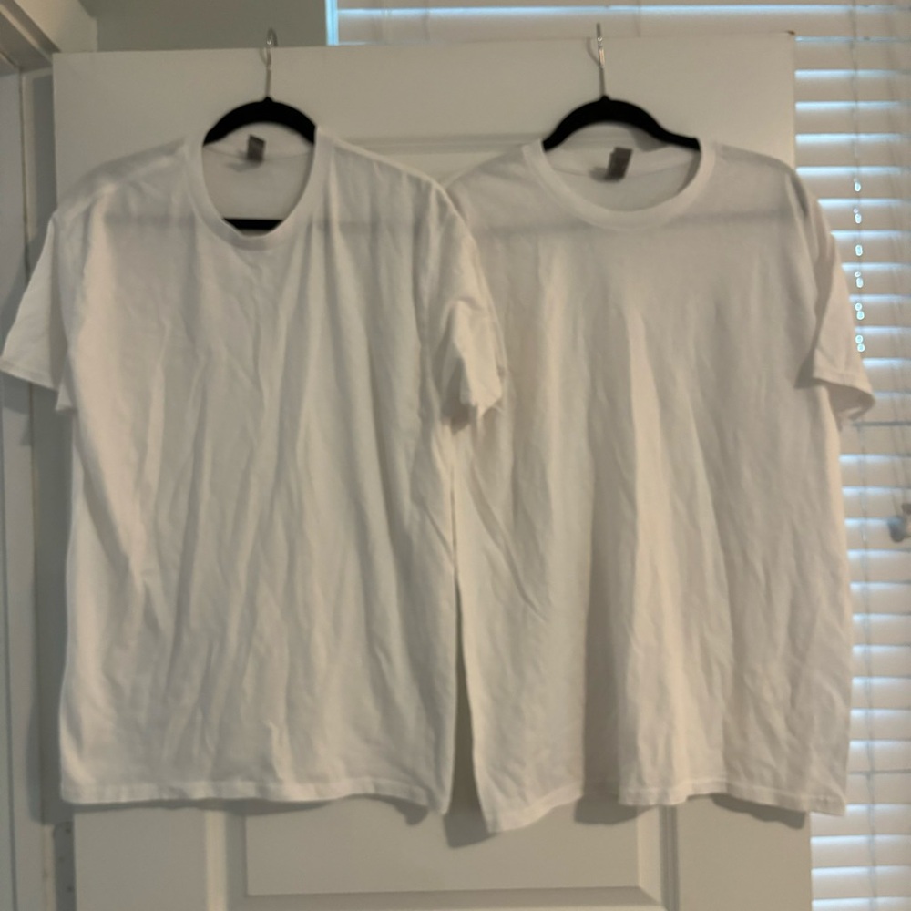 Gildan 2 Plain White Crewneck T-Shirts Heavy Cotton Large